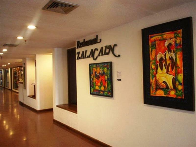 Hotel Cristina Suites Puerto La Cruz Exteriér fotografie